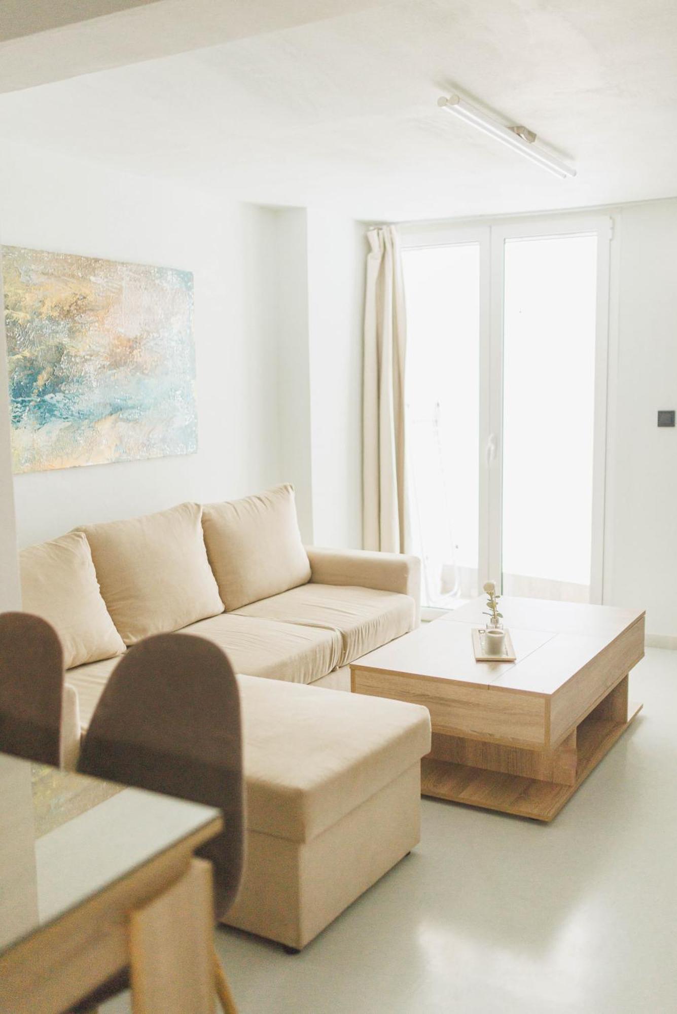 Beautiful Underground Nest With Prv Terrace Apartment เอเธนส์ ภายนอก รูปภาพ